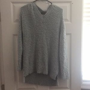 SUPER SOFT fuzzy sweater